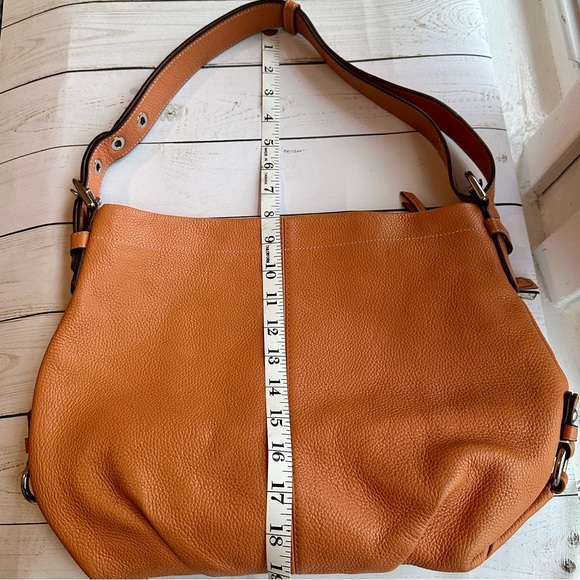COACH | Carly Hobo Bag - Picture 6 of 15